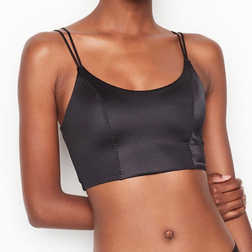 Victoria’s Secret • Crisscross Sport Bra • Black